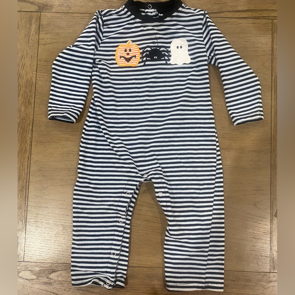 Boys appliqué  Halloween romper